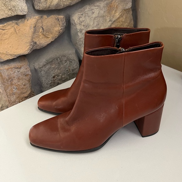 Ecco Shape 60 Squared Boots Size 9.5 - Picture 2 of 12